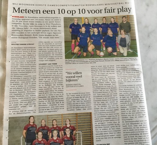 Dames minivoetbal bij RMV